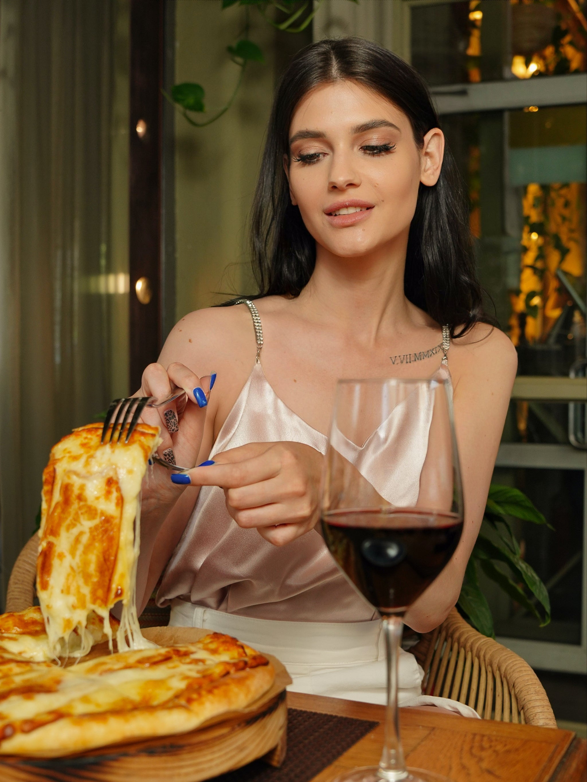 Wine paring with pizza, Mama Mia...